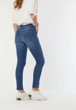 Lee Cooper Jilo - Jeans Skinny - Medium Blue 10 Lee Cooper Jilo - Jeans Skinny - Medium Blue -Lee Cooper Boutique 01a691a04a2b4df7b42b7451ffcba74e