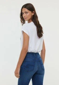 Lee Cooper Azial Mc - T-Shirt Imprimé - Optic White -Lee Cooper Boutique 07c7801283ba4165ba4e90af2ab70337