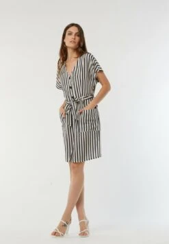 Lee Cooper Luzia - Robe Chemise - Marshmallow -Lee Cooper Boutique 2acde37939d344ef90928434573e1a68