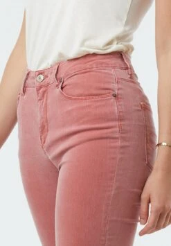 Lee Cooper Jeans Skinny - Grenat 9 Lee Cooper Jeans Skinny - Grenat -Lee Cooper Boutique 4076f879881e4384bd75a5db8aef23e0