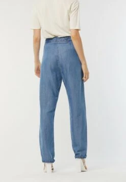 Lee Cooper Boutique -Lee Cooper Boutique 696ea1183f0e429f954a6d2ab8c0d8f6