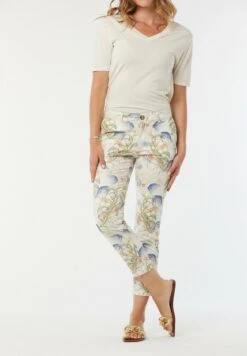 Lee Cooper Jemila - Pantalon Classique - Marshmallow 8 Lee Cooper Jemila - Pantalon Classique - Marshmallow -Lee Cooper Boutique 8bd58fcbebaa49f282bd8dd4e58114f0