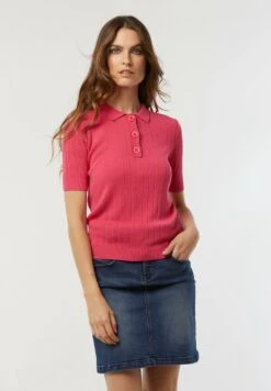 Lee Cooper Caissy - Polo - Fushia -Lee Cooper Boutique 8cf2d82b344e4411a1f52227cddf9353