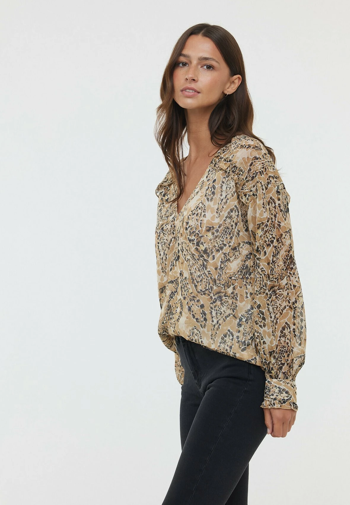 Lee Cooper Midena - Blouse - Cream 3 Lee Cooper Midena - Blouse - Cream – Image 3