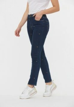 Lee Cooper Jean Slim - Bleu -Lee Cooper Boutique 90bc173f87ef48f98b891c6429db746d