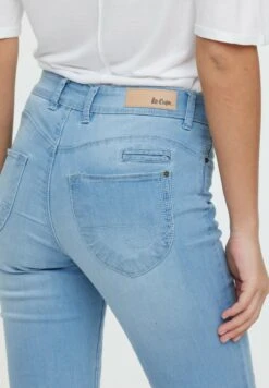 Lee Cooper Jana - Jean Slim - Light Blue -Lee Cooper Boutique 98899f307b20478781ba0cf97ff49da0