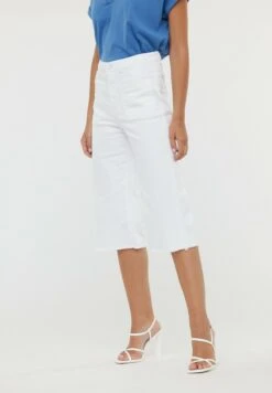 Lee Cooper Jelini - Short En Jean - Optic White -Lee Cooper Boutique a281c36fe8164e2aad5faf0f4019e7b6