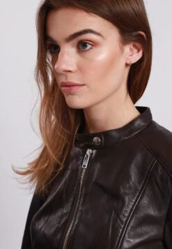 Lee Cooper Veste En Cuir - Brown 7 Lee Cooper Veste En Cuir - Brown -Lee Cooper Boutique a9b261bb399b455fb6f62f0c15233499