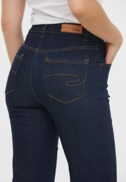Lee Cooper Jiliane - Jean Flare - Bleu -Lee Cooper Boutique ad6bbdf8411c41e588df2dc1f233fe10