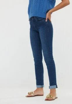 Lee Cooper Jana - Jean Slim - Medium Blue -Lee Cooper Boutique b29cd3ca0e8e40f78d614f821b2b2573