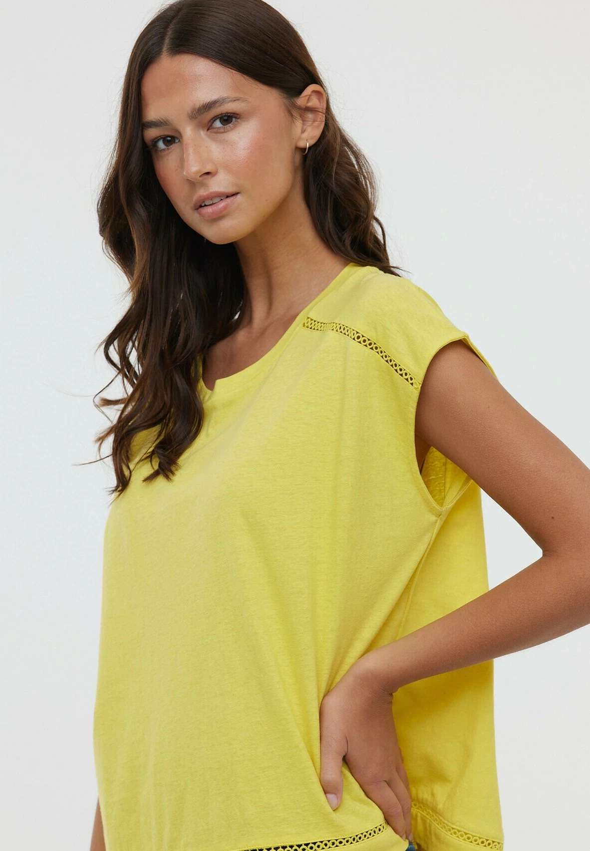 Lee Cooper Aniele Sm - T-Shirt Imprimé - Lemon 3 Lee Cooper Aniele Sm - T-Shirt Imprimé - Lemon – Image 3