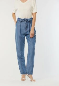 Lee Cooper Grace - Jean Droit - Light Blue -Lee Cooper Boutique ceb26174d2fb4149b1eb403bf0de9d62