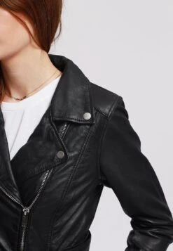 Lee Cooper Beatriz - Veste En Cuir - Black 8 Lee Cooper Beatriz - Veste En Cuir - Black -Lee Cooper Boutique d3a373f1572443dd97944f4f8fef19e8