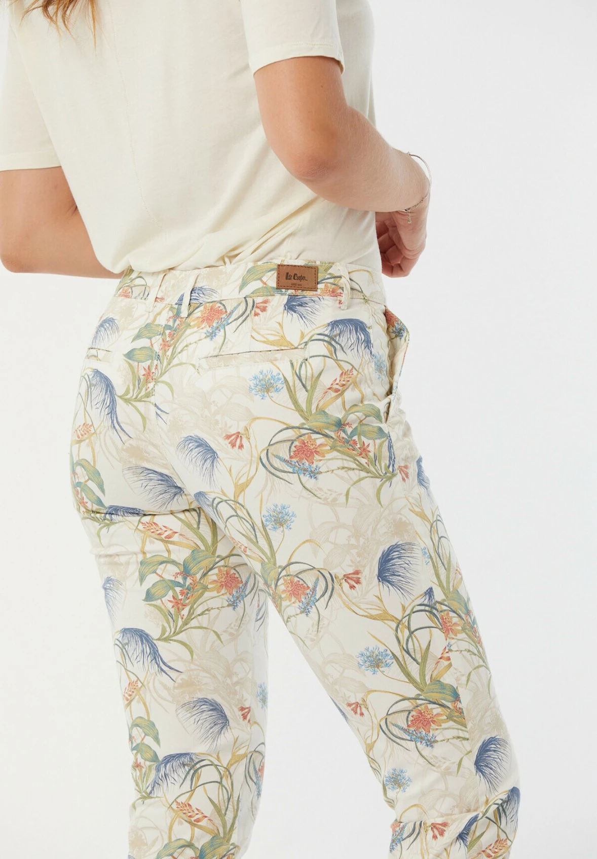 Lee Cooper Jemila - Pantalon Classique - Marshmallow 4 Lee Cooper Jemila - Pantalon Classique - Marshmallow – Image 4