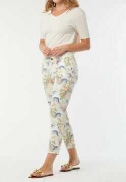 Lee Cooper Jemila - Pantalon Classique - Marshmallow 11 Lee Cooper Jemila - Pantalon Classique - Marshmallow -Lee Cooper Boutique f7541e9d51f944e1883143e02e31265d